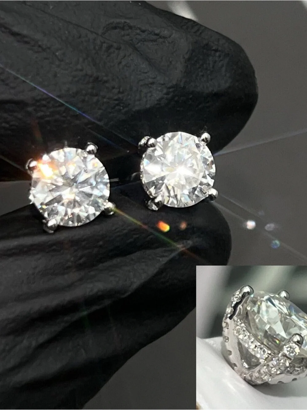 NWT sterling silver S925 MOISSANITE 2.0ct Martini Stud Earrings - Prong Set